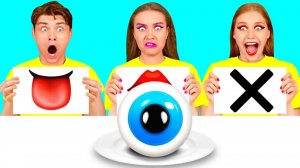 Откуси Лизни или Ничего Челлендж _ Забавные Кухонные Лайфхаки от 4Teen Challenge