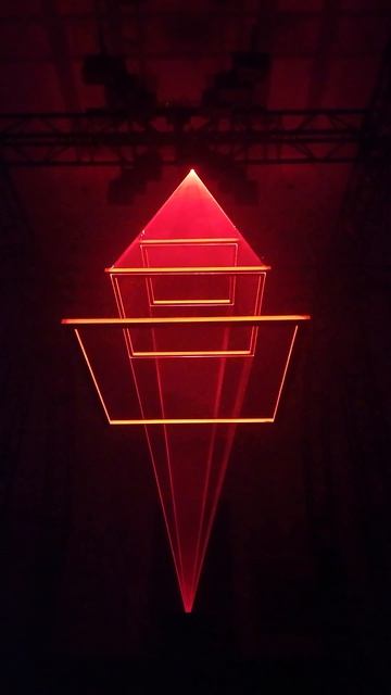 Инсталляция Код Ритма LaserFX x Nikiforov @Nur2026 смотреть онлайн
