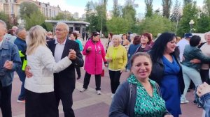 30мая.Я касаюсь губ твоих...