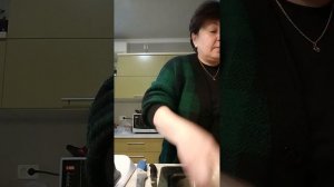 Готовлю начинку для вареников 🥟