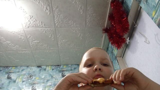 Я кушаю смотреть онлайн