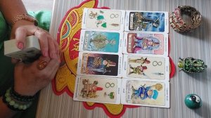 Как человек живет, в сказке или в стряске?