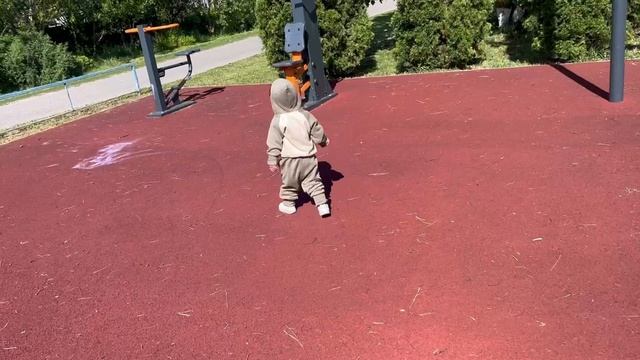 Утренняя прогулка) смотреть онлайн