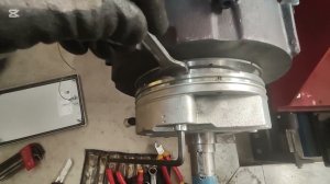 Регулировка тормоза электродвигателя.