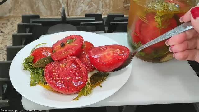 Маринованные помидоры быстрого приготовления.