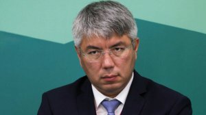 Глава Бурятии поручил разобраться в ситуации с избиением школьницы в Москве