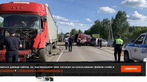 Два человека погибли при столкновении фуры с «Газелью» под Екатеринбургом