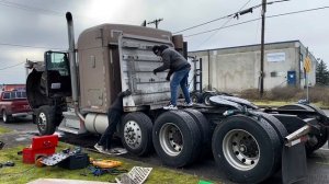 Ремонт, Оживление Иннокентия Kenworth W900L