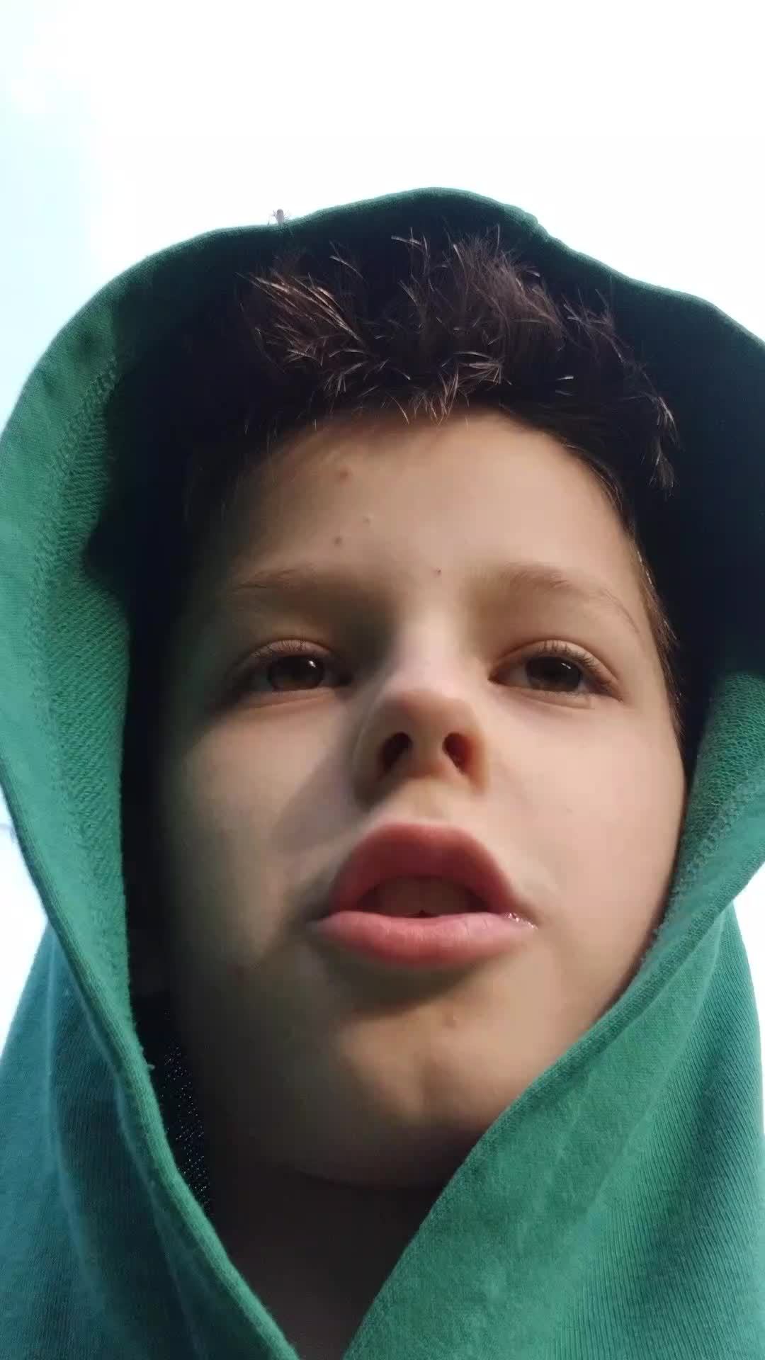 ребята меня хотят убить 😭😭 смотреть онлайн