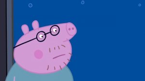 Peppa Pig Explores The Aquarium!