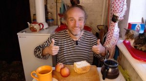 Завтрак с котями. Пятидесятница. Спасибо за донат. Мукбанг. Обжор. Еда на камеру. Диета. Шизофрения.