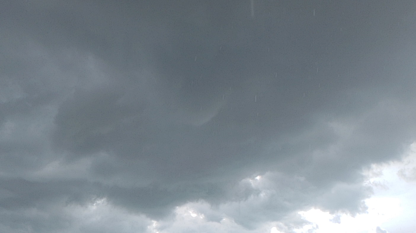 Сильные дожди и грозовые облака⛈️🌧️🌦️ смотреть онлайн