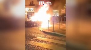 Ночью после победы ПСЖ в Лиге чемпионов местная молодежь продолжила громить Париж.