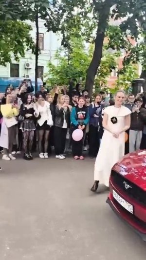 Дженнифер Бьянки приехала на съемки Финала реалити «Битва экстрасенсов-25»