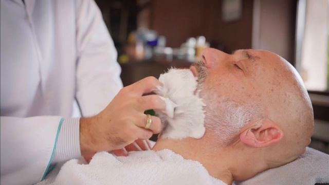 8 Year Beard Removal Full Straight Razor ASMR смотреть онлайн
