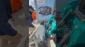 ОБЗОР SUNWARD SWL4028 Premium - обновлённая версия колёсного мини-погрузчика