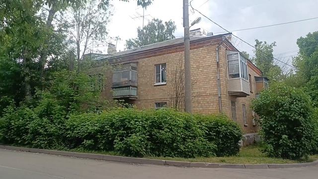 Утренняя прогулка по городу. смотреть онлайн