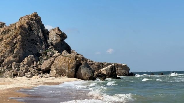 Бухта Надежды (пляж) - 2. Генеральские пляжи, Крым