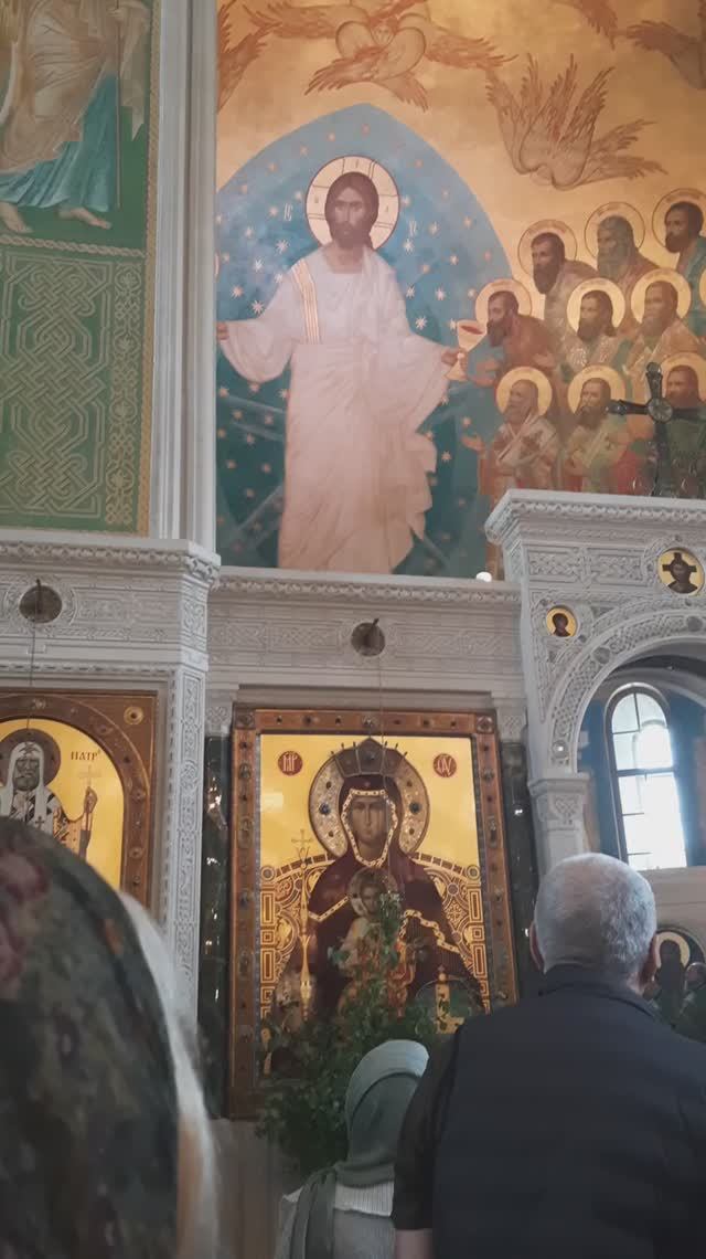 Троица в Сретенском монастыре Москвы.