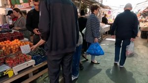 31.05.Сегодня Троица. Цены на базаре. Резьба по дереву. Анапа.