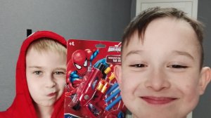 играем в игры разговариваем и распаковываем по упрастер