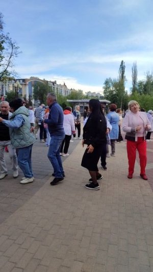 жизнь продолжается друзья......... 30.05.26.