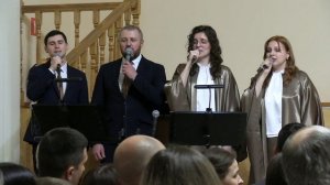 «У престола благодати»