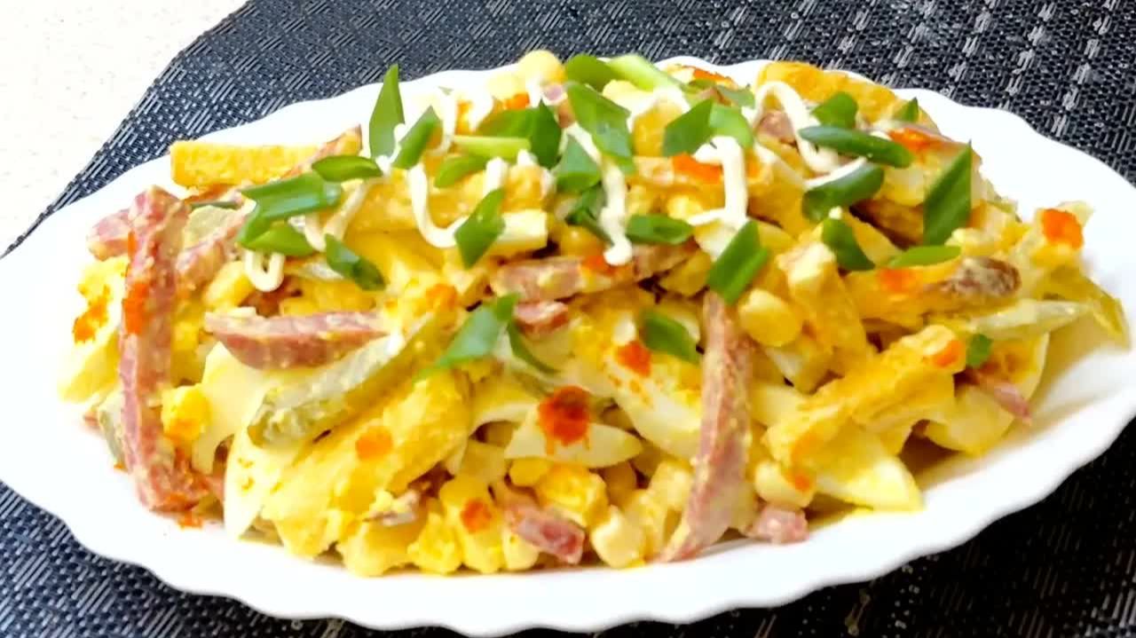 Быстрый салат из простых продуктов с идеально подобранным вкусом смотреть онлайн