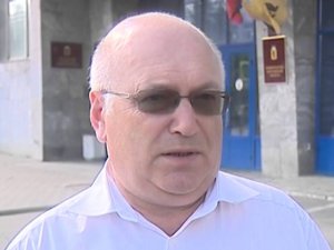 Канализационные стоки в поселке Суринский из-за прорыва трубы оказались в Пахме и Которосли