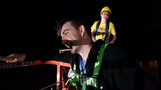 Самая большая башня из лего Мистер Бист