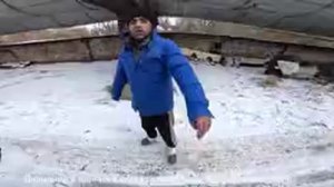 cBtdYQIAAAA.mp4