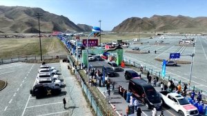 🛣Одна из красивейших автодорог Китая открылась на лето для движения
