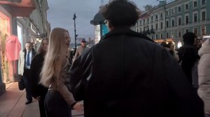 УЛИЧНЫЕ ТАНЦЫ НА НЕВСКОМ