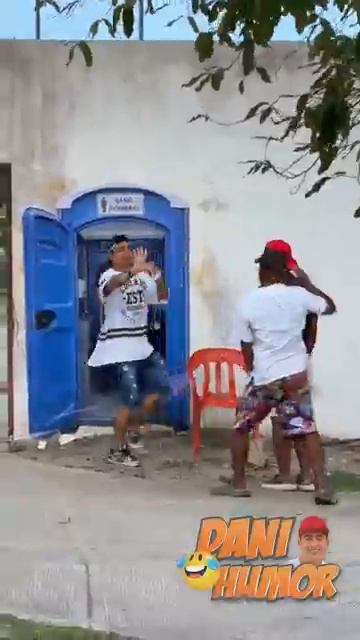 ТУАЛЕТ🚽ОЧЕРЕДЬ🚽