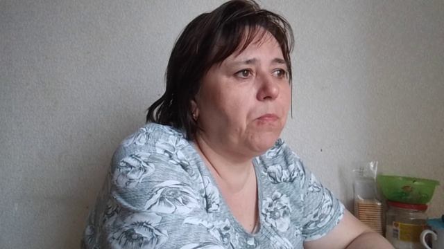 За утренним кофе и поговорила,и поплакалась.