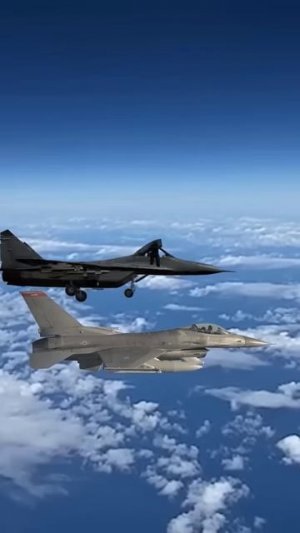 Пилот России Баринов вышел с самолёта и сделал трюк так чтоб напугать пилота ф-16 #shorts