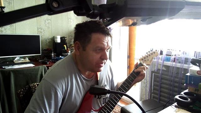 Korn - Alone I Break Cover