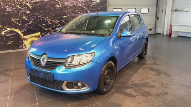 Автомобиль Renault Sandero в автосалоне Комфорт Авто в Ростове-на-Дону (630045)