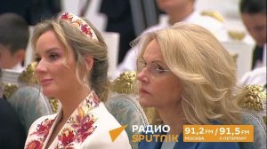 «Нет счастья большего, чем быть родителем» — Путин 
Президент вручает ордена «Мать-героиня» и
