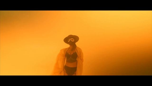 Marc Korn - You Spin Me Round (Official Video) смотреть онлайн