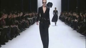 Показ женской коллекции Viktor & Rolf осень-зима 2008-2009