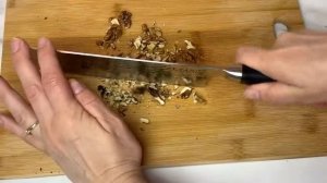 Беру БАНКУ ФАСОЛИ и готовлю гениальный салат за 5 минут! Вкусный рецепт из простых продуктов!