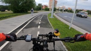 самая короткая и бессмысленная велодорожка GH014002