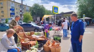 ЖИЗНЬ В СЕЛЕ:С РАННЕГО УТРА В ЧАПАЕВСК/ЗАЕХАЛИ В СВЕТОФОР
