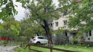 Украинский беспилотник атаковал жилые дома в Херсонской области.