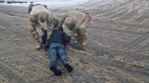 Восемь уроженцев Центральной Азии лишены российского гражданства.