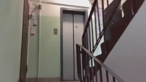 💥АДСКИЕ звуки при поездке! Модернизированный под МОСЛИФТ 2000 лифт КМЗ 1978! (Сухонская ул 1;под-5)