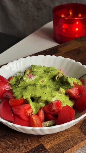 Салат с изюминкой