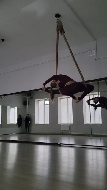 Воздушный гамак
Aerial Hammock