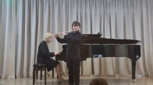 A. Vivaldi, Sonata in Fa maggiore, исп. Геннадий Чернов, конц-р ЖилинаТН., преп. Леонова Л.Н.